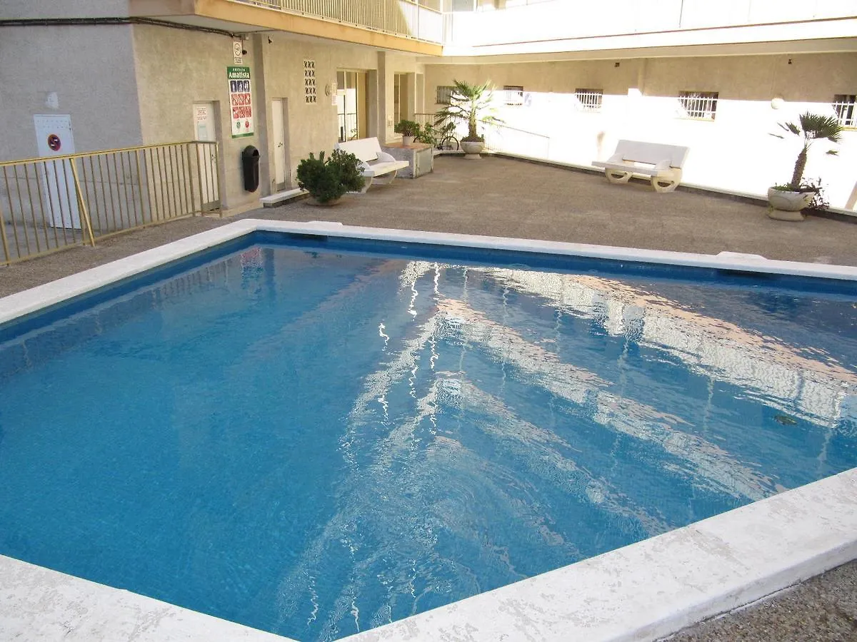 סאלו Apartamentos Amatista
